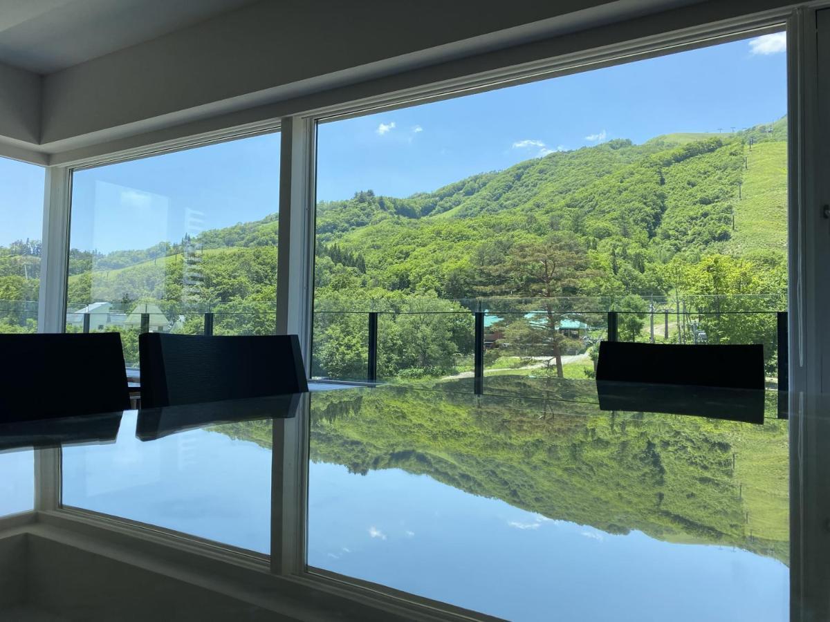 Mountain Side Hakuba Hotel Exterior foto