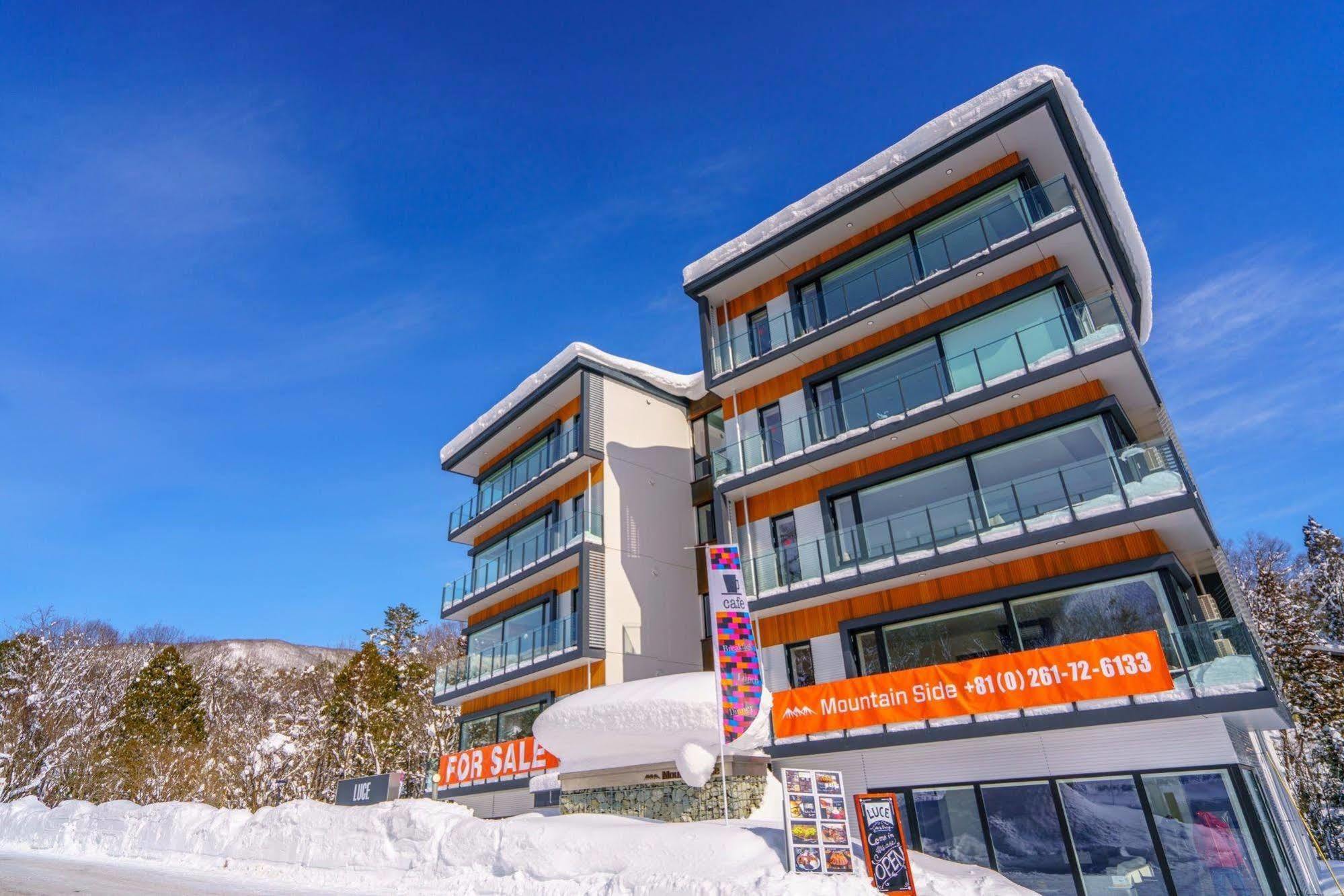 Mountain Side Hakuba Hotel Exterior foto