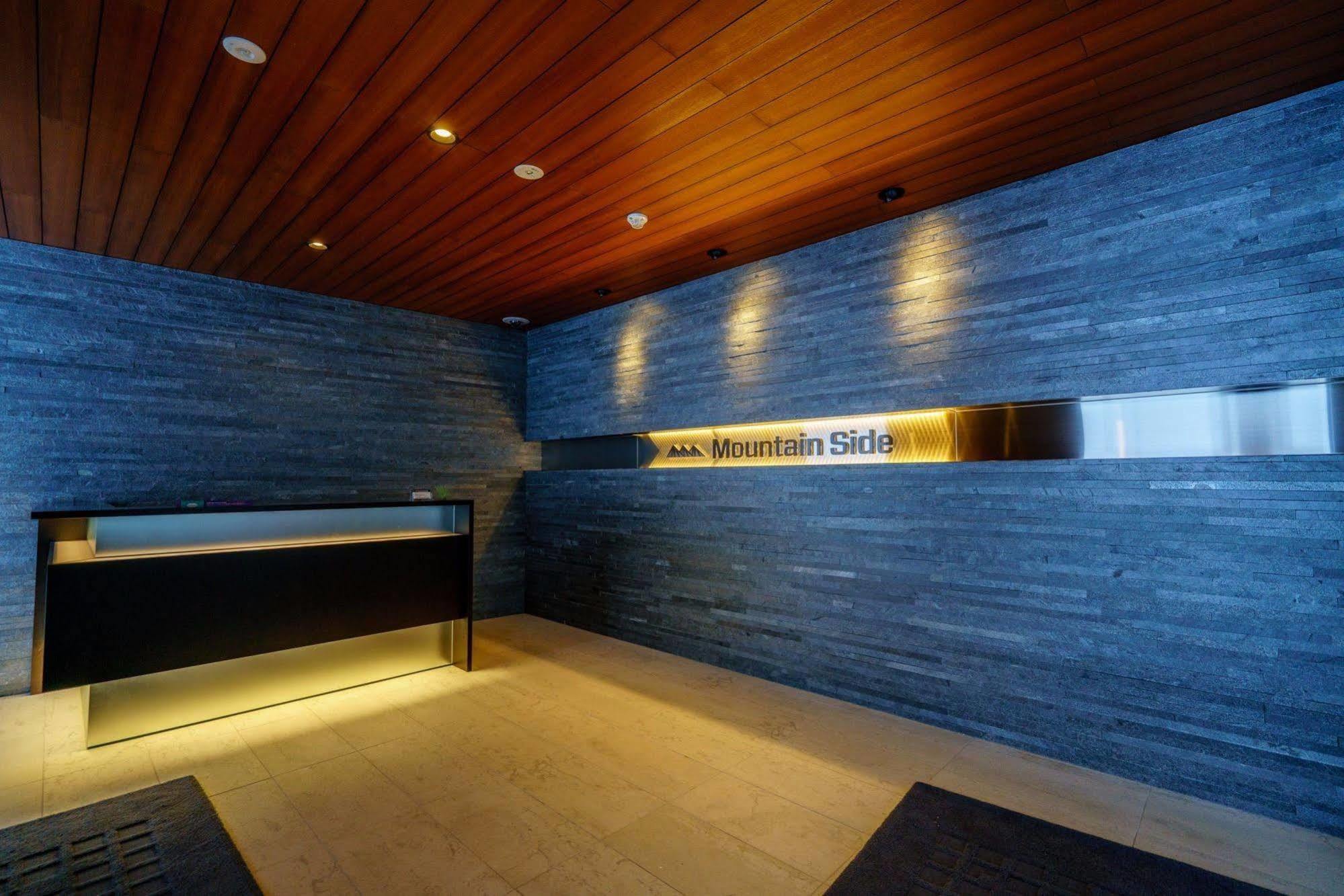 Mountain Side Hakuba Hotel Exterior foto